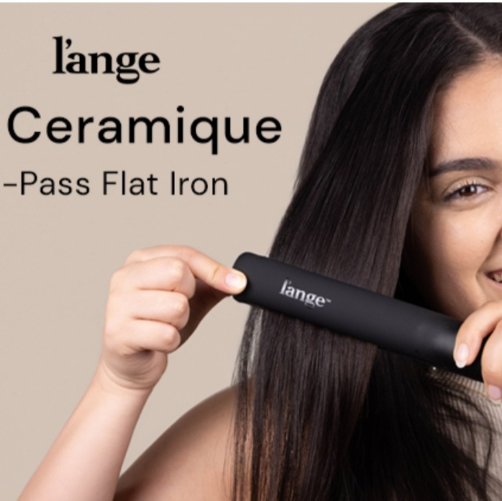 EUC-L'ange Black Ceramic Flat Iron in box.